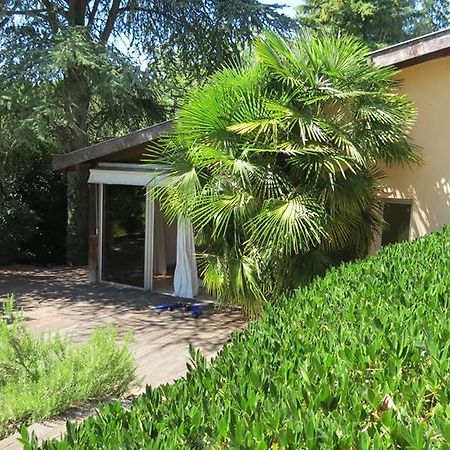 Plum'Art Bed & Breakfast Saint-Cyr-au-Mont-d'Or Exterior photo